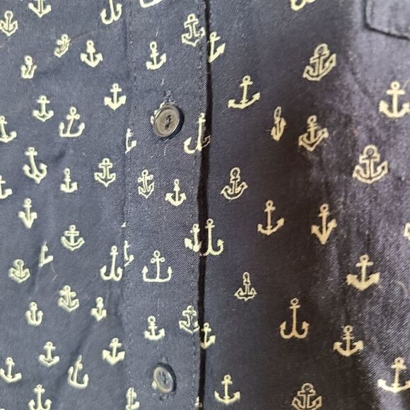 Pull & Bear Long Sleeve Button Down Anchor Top - Picture 3 of 8